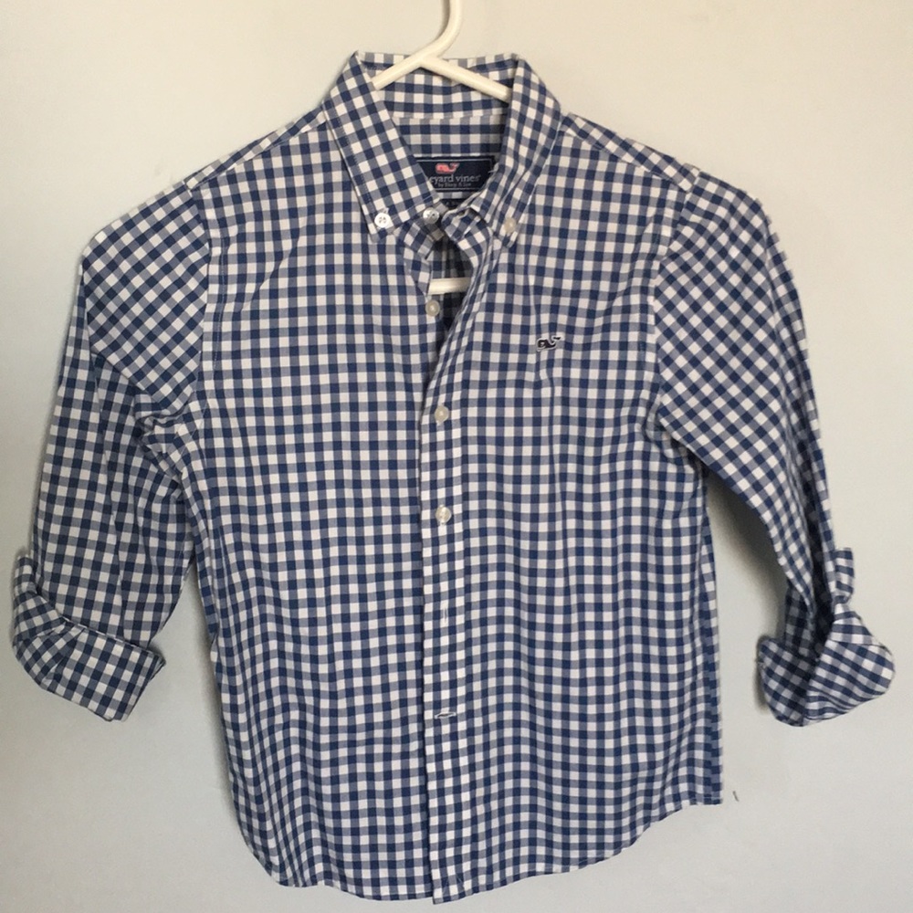 Vineyard Vines Size 6 boys blue checkered shirt